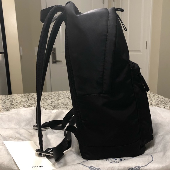 Prada Black Unisex Nylon Tessuto Front Zip Backpack (Large) - Picture 12 of 15